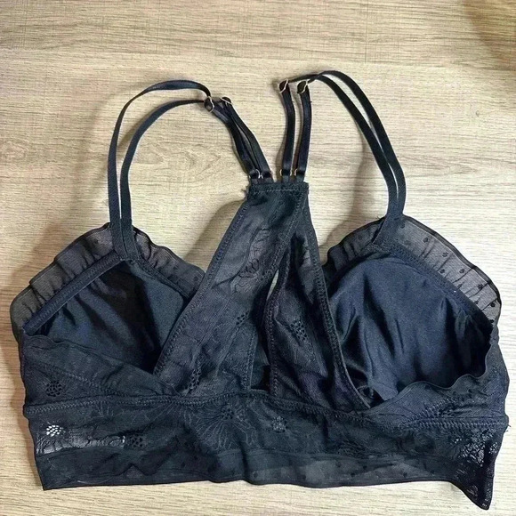 Aerie black lace bralette sz M NWOT - Picture 2 of 3